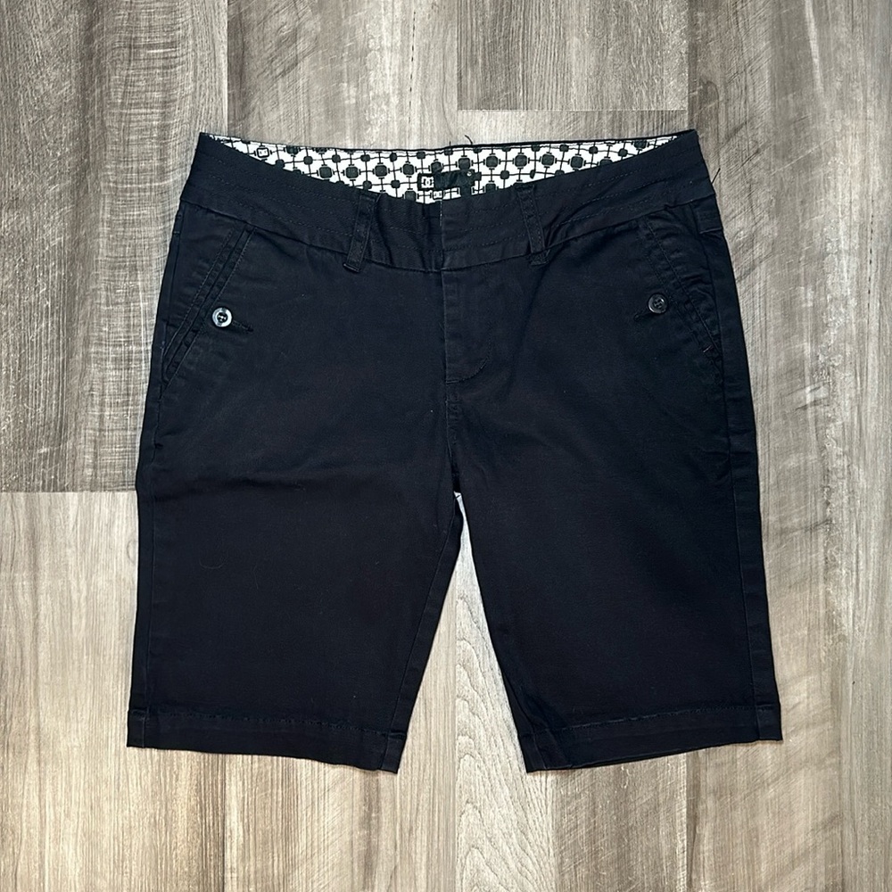 DC Shoes Flat Front Skater Shorts - 28